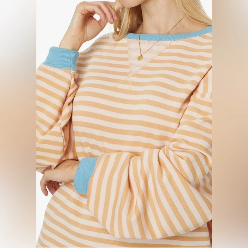 NWOT FREE PEOPLE STRIPPED OVERSIZED CREWNECK SWEATSHIRT IN LATTE COMBO - Picture 2 of 7